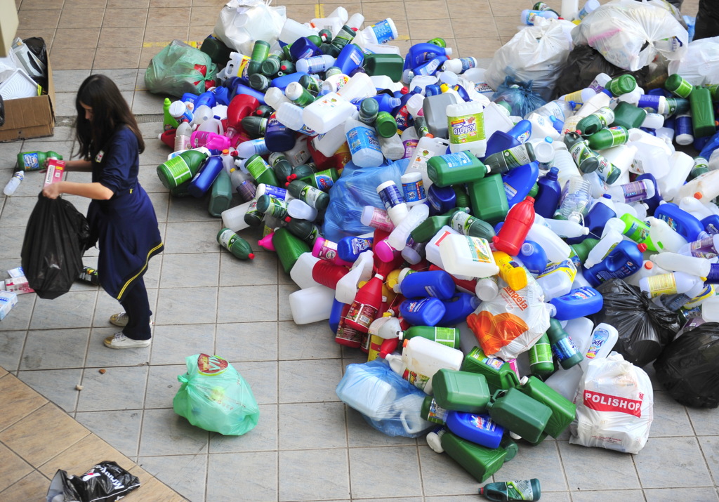 Escola de Santa Maria arrecadou materiais plásticos para reciclagem
