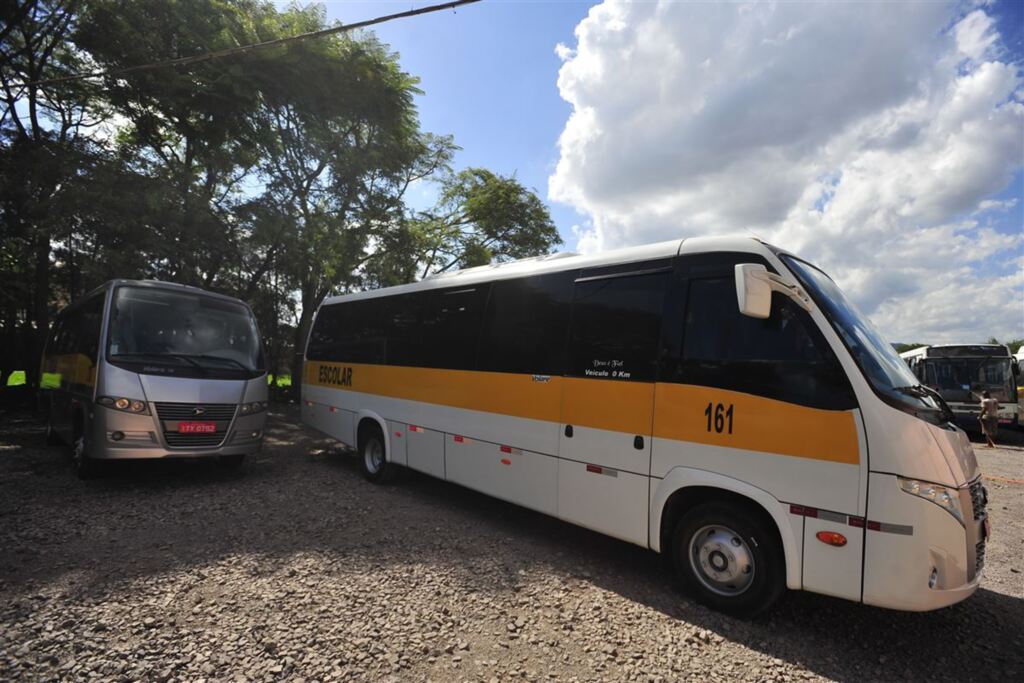 Santa Maria tem 123 veículos regularizados para o transporte escolar