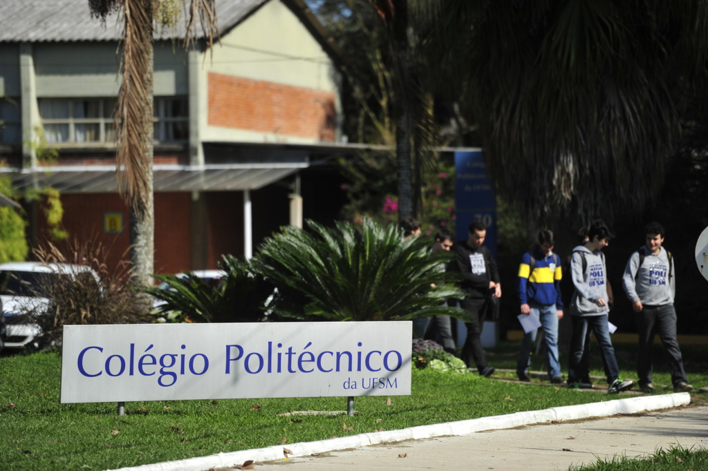 Colégio Politécnico é a melhor escola do Estado pela nota do Enem