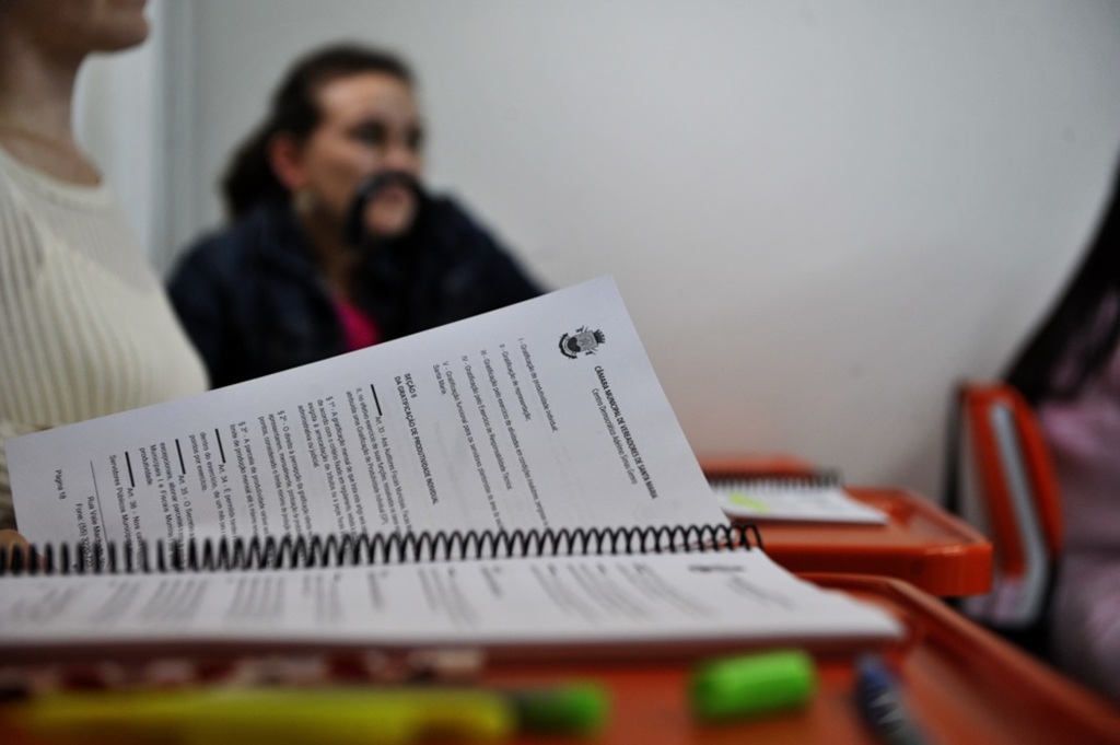 Cursinhos já oferecem aulas preparatórias para concurso da prefeitura de Santa Maria