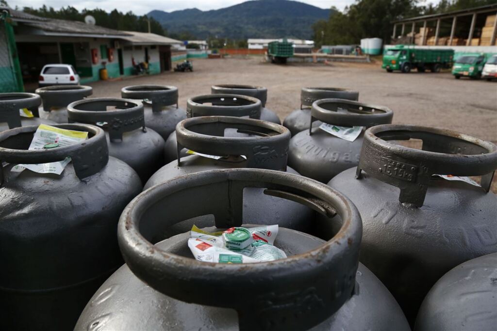 Petrobras reduz em 4,7% preço do gás para indústria e comércio
