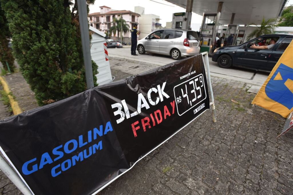 Descontos da Black Week em mais 200 de lojas encerram neste final de semana