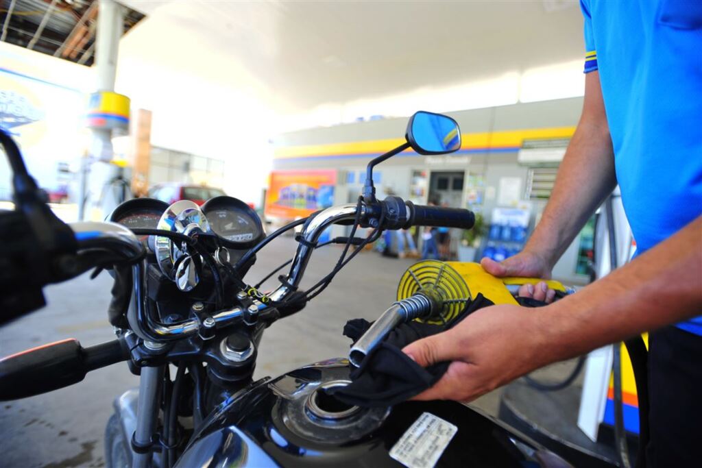 PESQUISA: gasolina está mais barata em 8 postos de Santa Maria