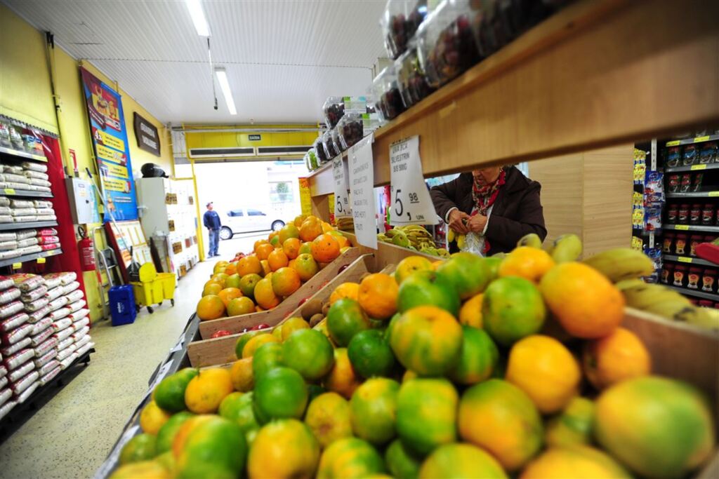 Acordo deve manter os mercados fechados aos domingos em Santa Maria