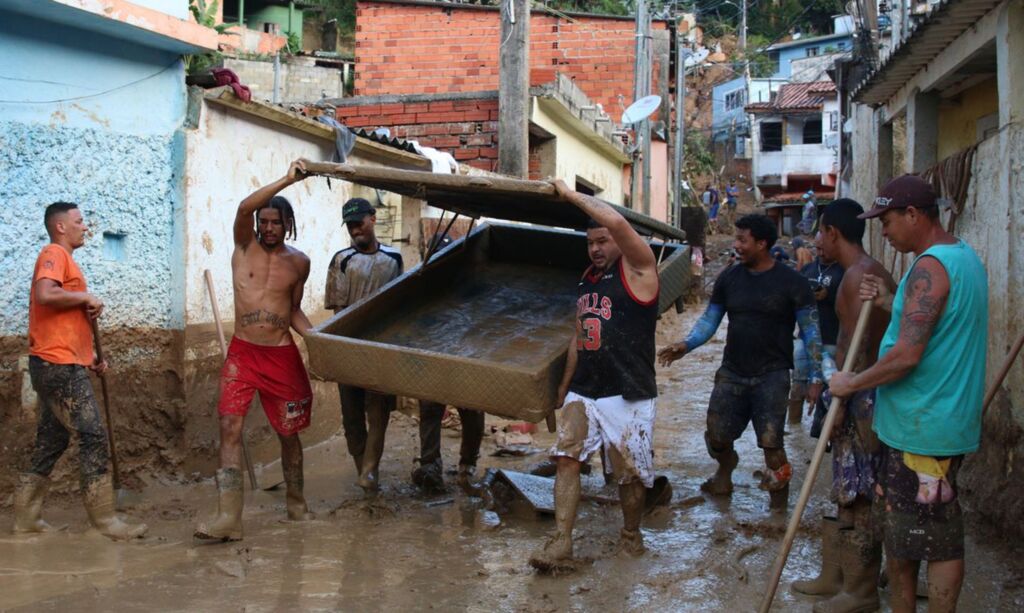 Rovena Rosa/Agência Brasil  - Especial DP - Ministério dos Direitos Humanos e da Cidadania disponibilizou o Disque 100 para apoiar as vítimas da tragédia no litoral norte paulista