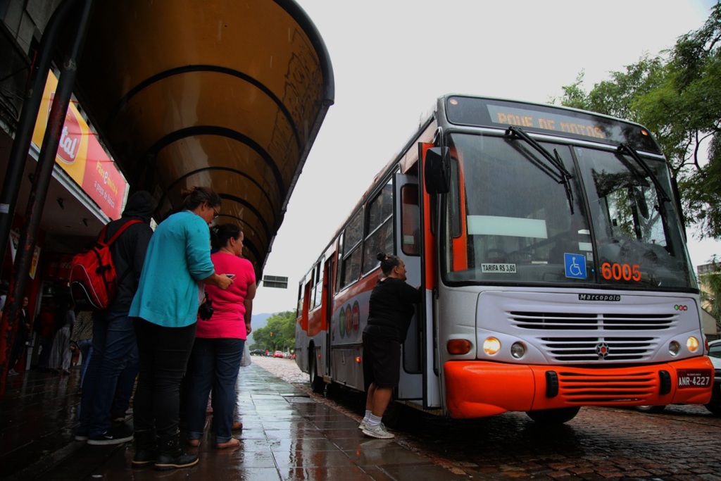 Passagem de ônibus em Santa Maria passa a custar R$ 3,90