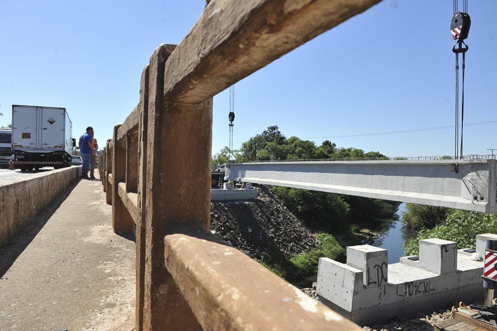 Três anos de obra, e 53% da Travessia Urbana está pronta