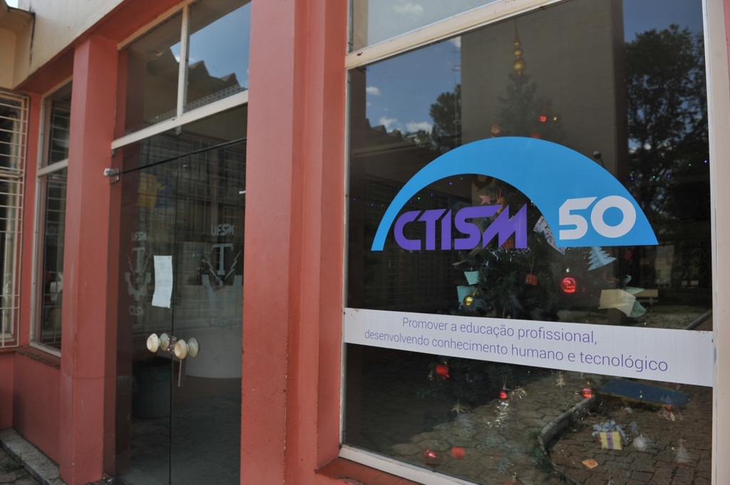 UFSM vai abrir concurso com 2 vagas para professor do CTISM