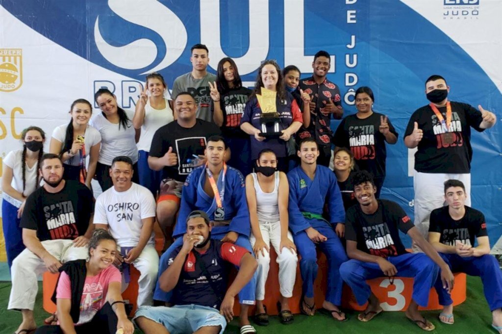 Santa Maria Judô/Projeto Mãos Dadas é campeão geral da Copa Integração