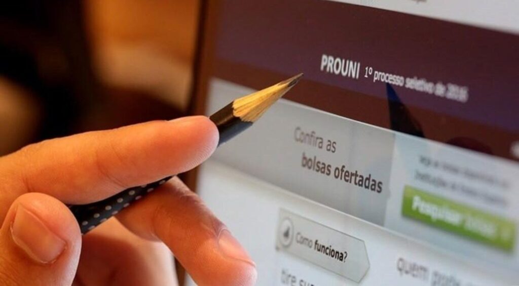 (Imagem reprodução/Redação Online) - Inscrições para primeira seleção do Prouni 2023 começam terça-feira