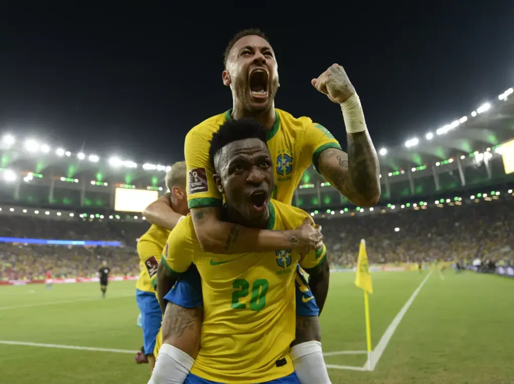  - Neymar e Vini Jr foram os brasileiros citados para o prêmio de melhor jogador do mundo no Fifa The Best — Foto: André Durão