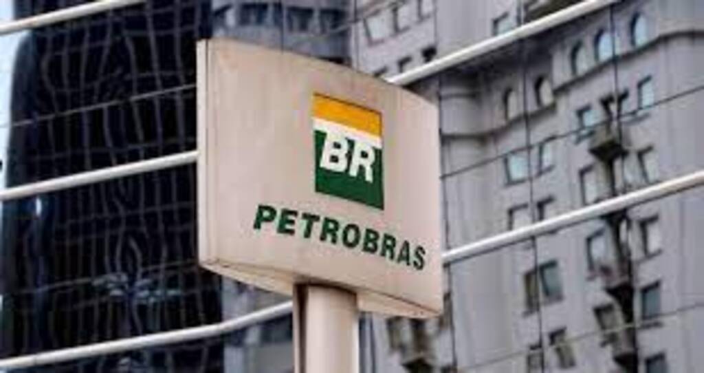 Petrobras reduz gasolina em 3,9% e diesel em 1,9% antes de volta de impostos sobre combustíveis