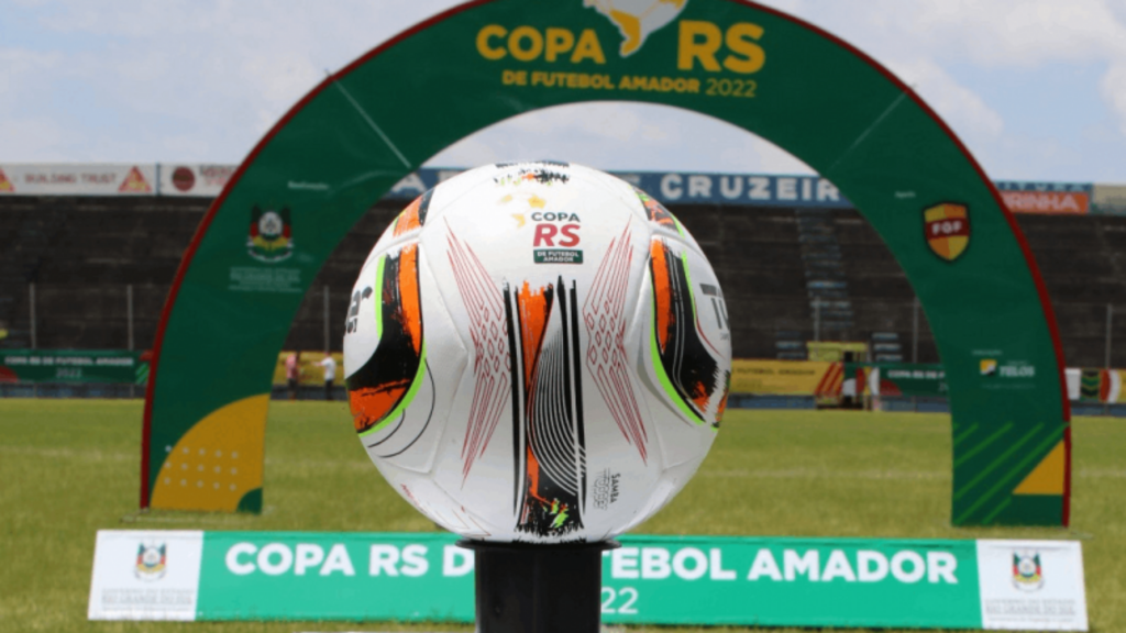 Divulgação - A Copa RS de Futebol Amador envolve a participação de 147 times, 4.500 atletas e 70 municípios gaúchos.