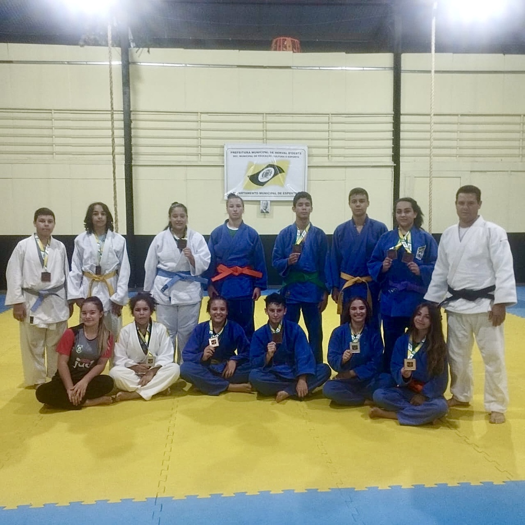 Atletas da associação esportiva de Judô de Joaçaba avançam para o Brasileiro Regional