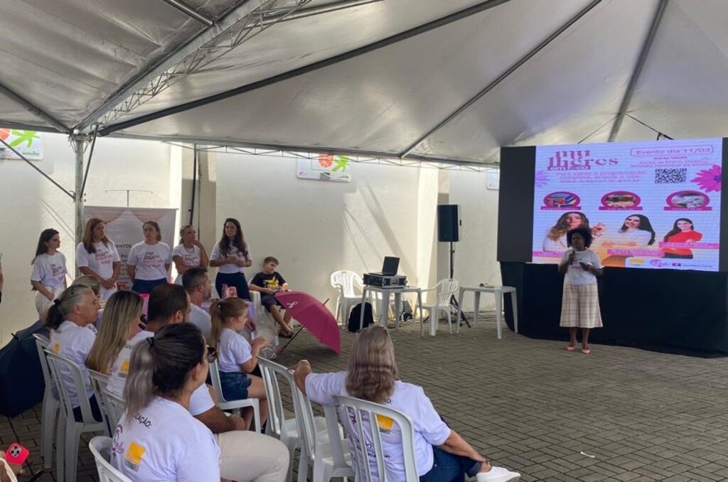 Mulheres de Araquari celebraram o 'Dia Internacional da Mulher' com evento no sábado (11)