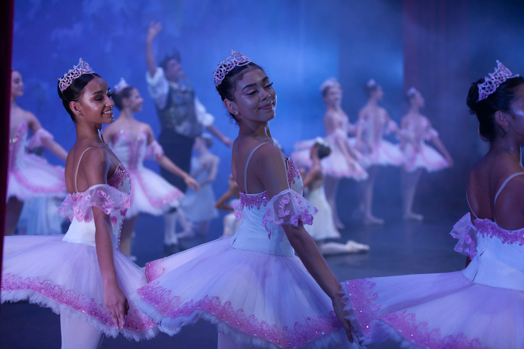 Escola Bolshoi comemora 23 anos no Brasil com dois dias de apresentações em Joinville