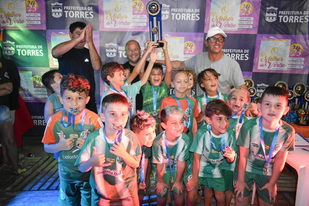 BONS JOGOS MARCARAM A REALIZAÇÃO DO CAMPEONATO PRAIANO DAS CATEGORIAS DE BASE DE TORRES