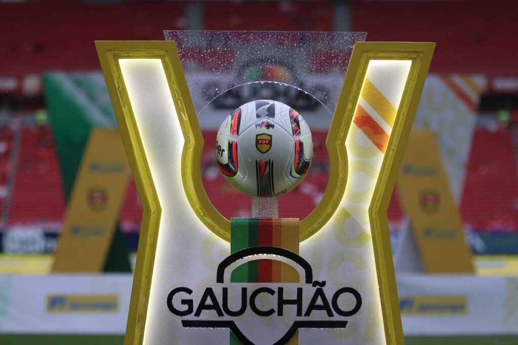 Reprodução - Os vencedores se enfrentam na grande final do Gauchão 2023.