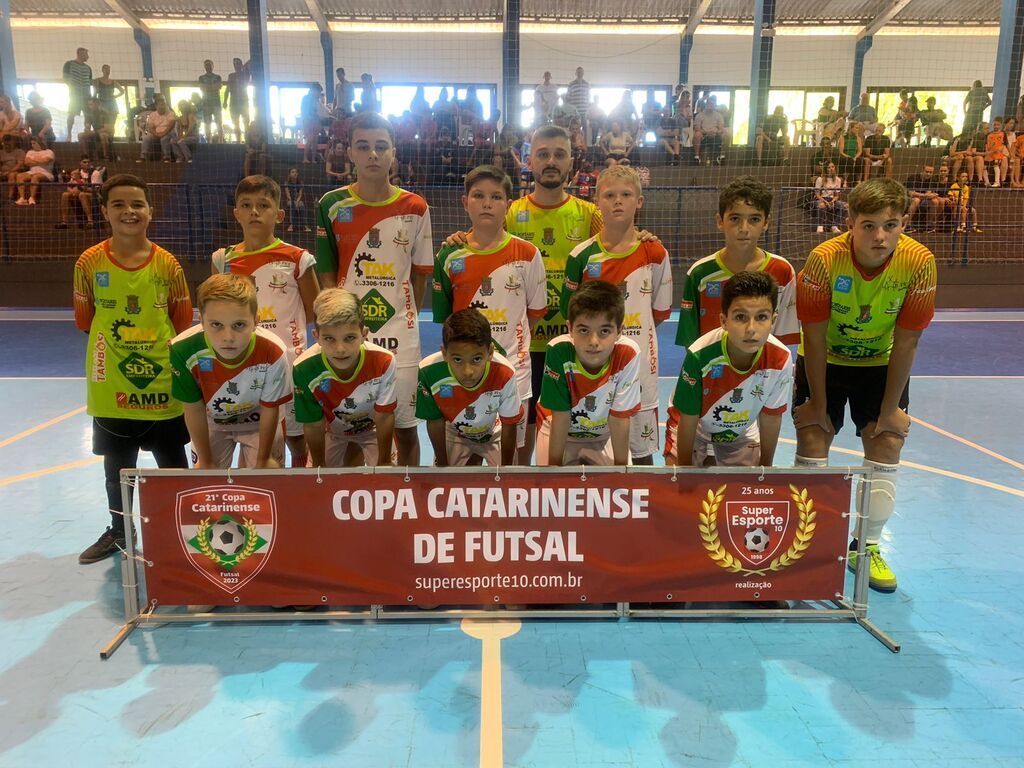 CONFIRA OS RESULTADOS DAS COMPETIÇÕES DISPUTADAS PELOS TIMES DAS ESCOLINHAS DA D.M.E DESTE FINAL DE SEMANA