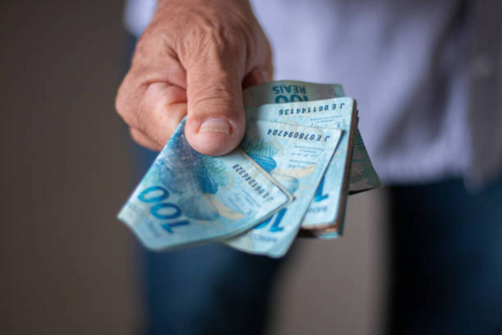 O que prevê o pacote do governo Lula para destravar crédito