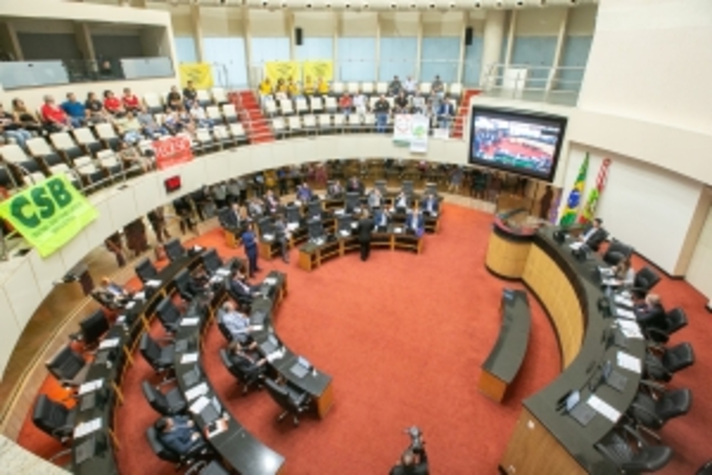 Rodolfo Espínola/Agência AL - Plenário da Assembleia Legislativa de Santa Catarina, na tarde desta quarta-feira (22), durante a votação do reajuste do mínimo regional