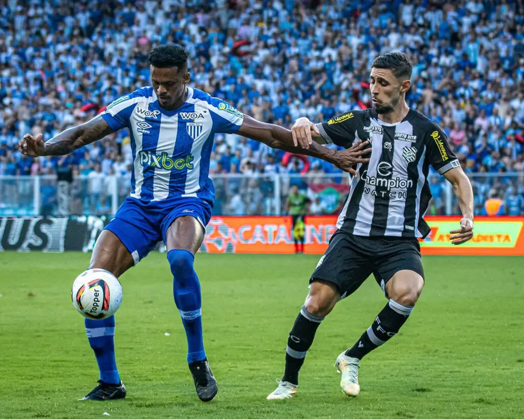 Avaí e Figueirense repetem 2020 e são eliminados juntos nas quartas de final do Catarinense