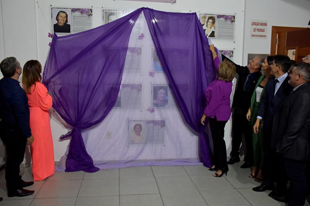 Câmara realiza neste sábado sessão solene em homenagem às mulheres