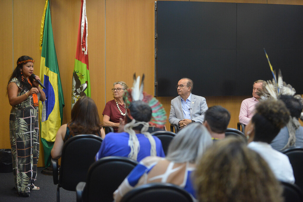 Governador se reúne com caciques para receber demandas dos povos indígenas