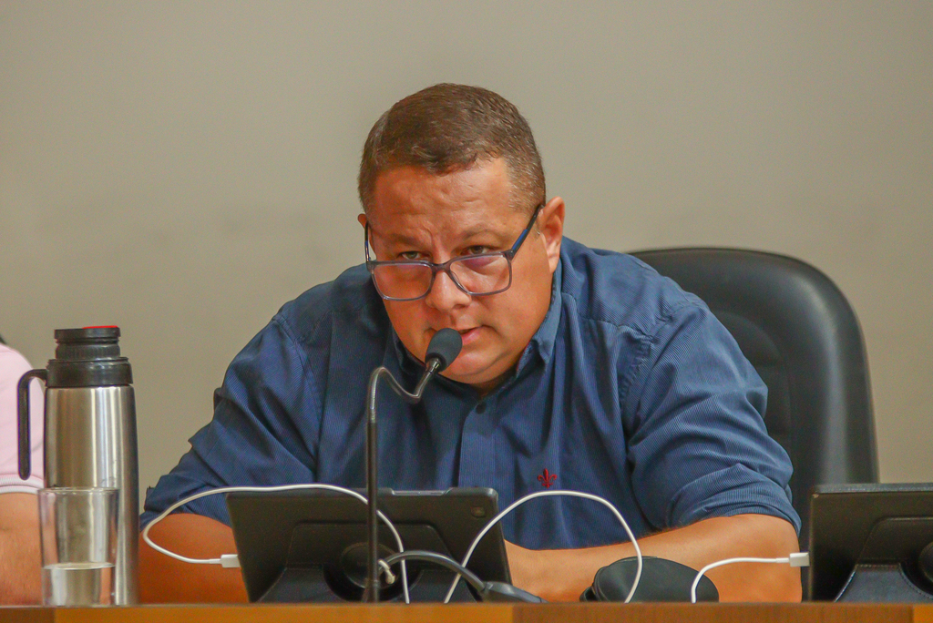 Foto: Volmer Perez - Câmara de Vereadores - Vereador Anderson Garcia defendeu que armas são hobby de muitas pessoas