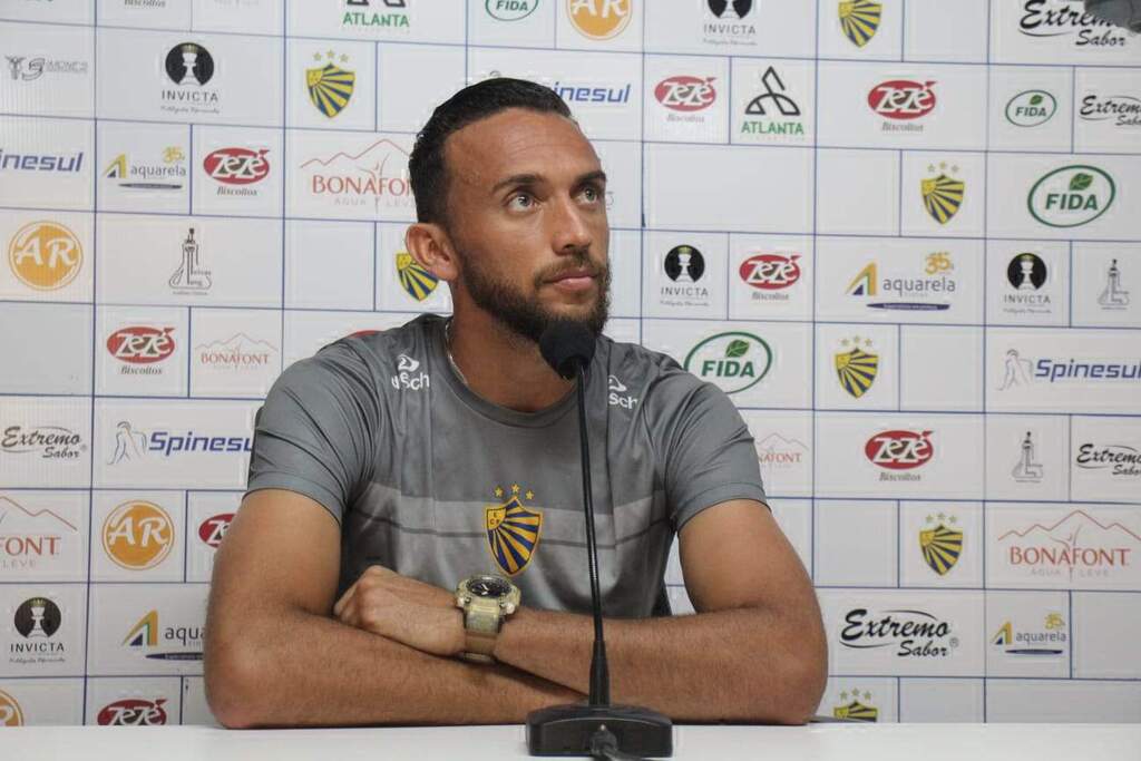Foto: Lucas Canez - ECP - Jogador chega ao clube após ser vice-artilheiro da Série A-3 do Paulistão pelo Barretos