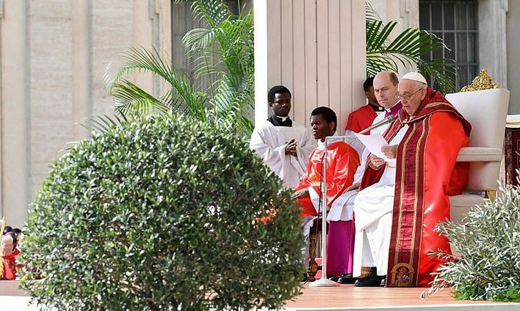 Papa celebrou missa do Domingo de Ramos