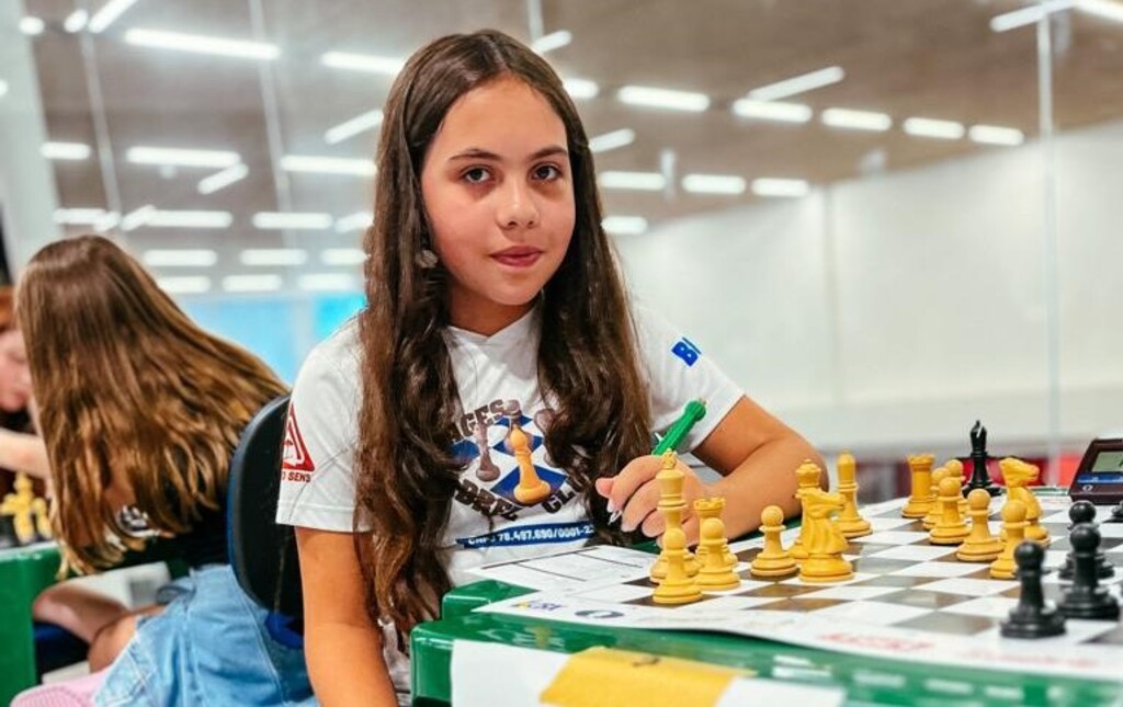 Kathiê garante terceiro lugar em campeonato brasileiro - Jornal