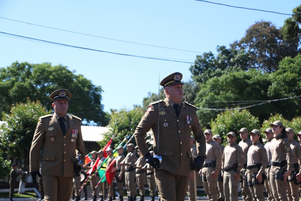 Tenente-coronel Alciones assume o 11°BPM/Fron em São Miguel do Oeste