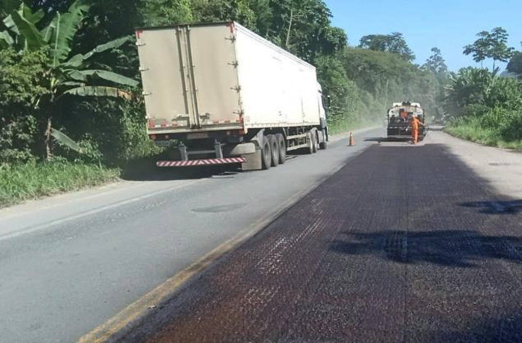 BR-470/SC opera com SIGA e PARE entre Blumenau e Indaial nesta semana