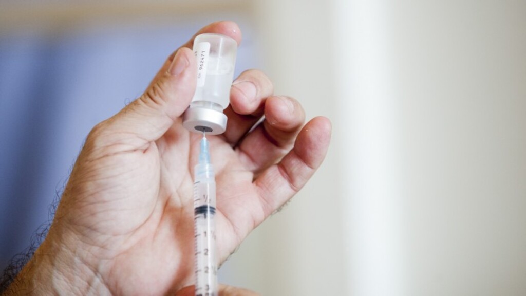 Vacina bivalente liberada para pessoas com comorbidades