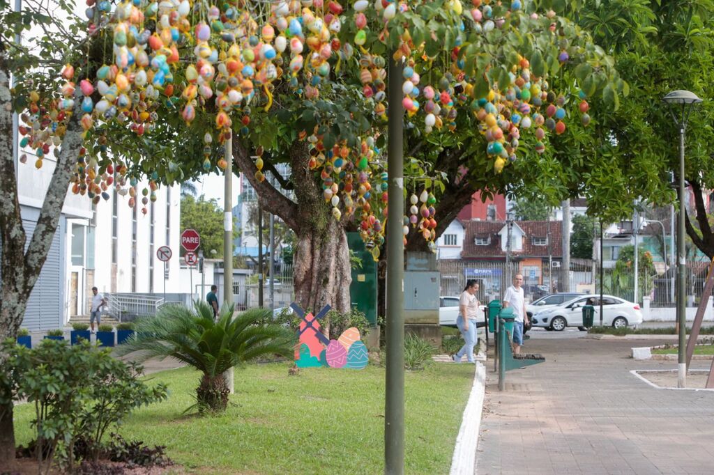 Fim de semana tem último dia de atividades da Páscoa para Joinville e feiras nos bairros