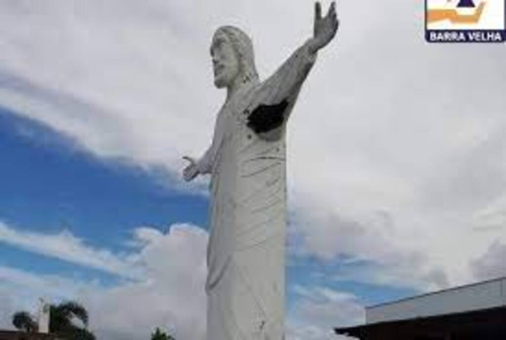 Estátua do Cristo Redentor em Barra Velha será demolida