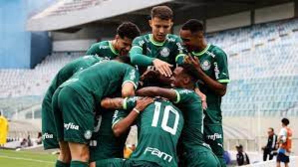 Palmeiras goleia Santos e assume vice-liderança do Brasileirão sub-20