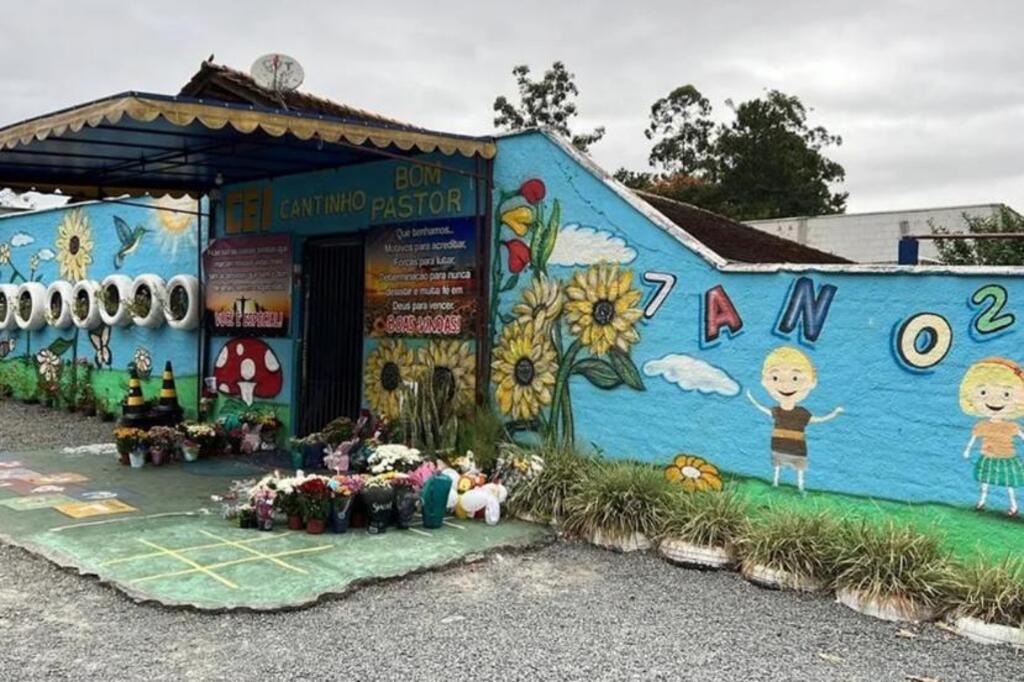 Professora que ajudou a socorrer crianças após ataque a creche em Blumenau sofre infarto