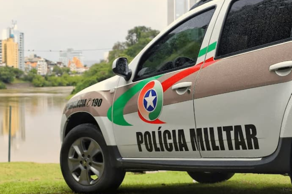 Polícia atende ocorrência de ameaça em estabelecimento comercial