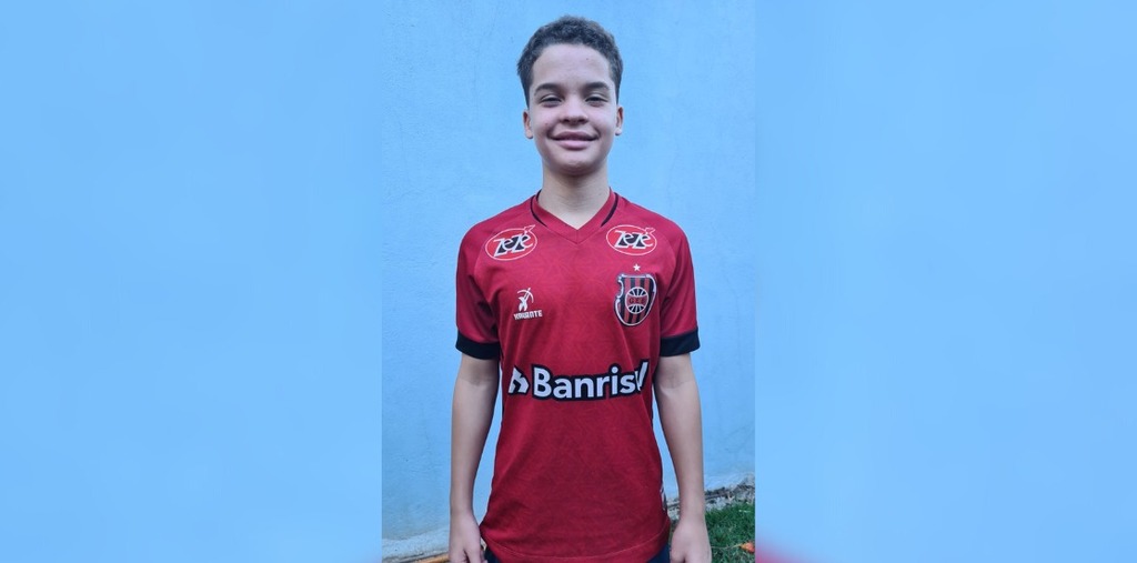 João, o mineirinho xavante, estará presente em Atlético x Brasil