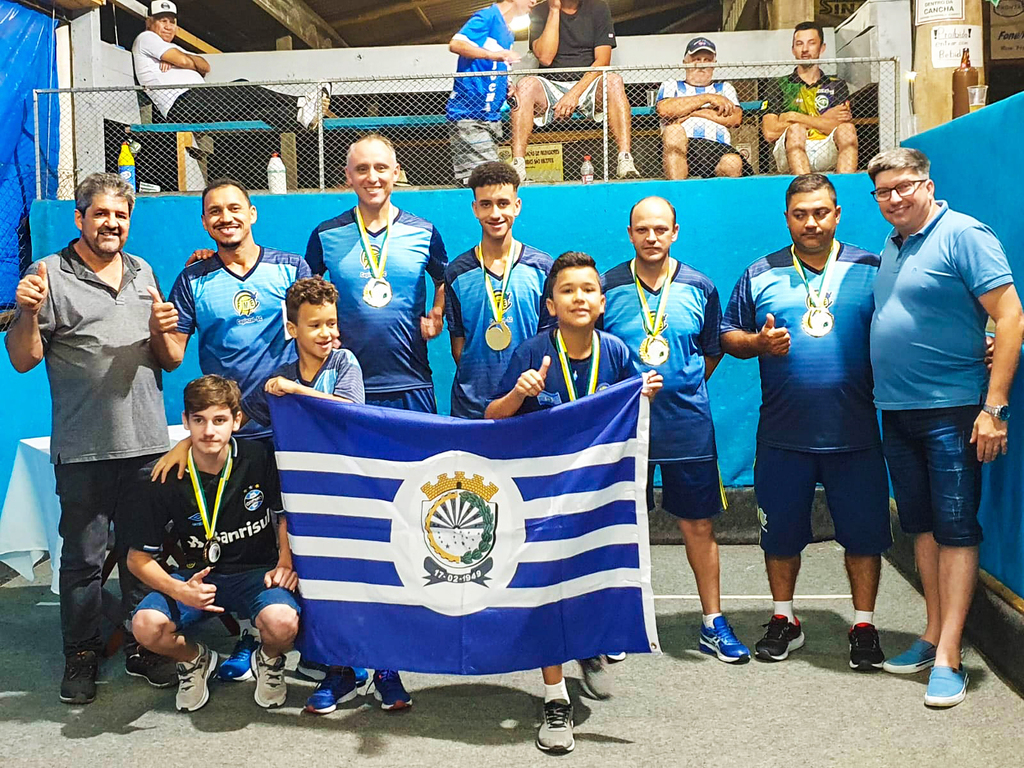 FME de Capinzal sagra-se campeã masculina no Campeonato Aberto de Trios em Herval d’Oeste