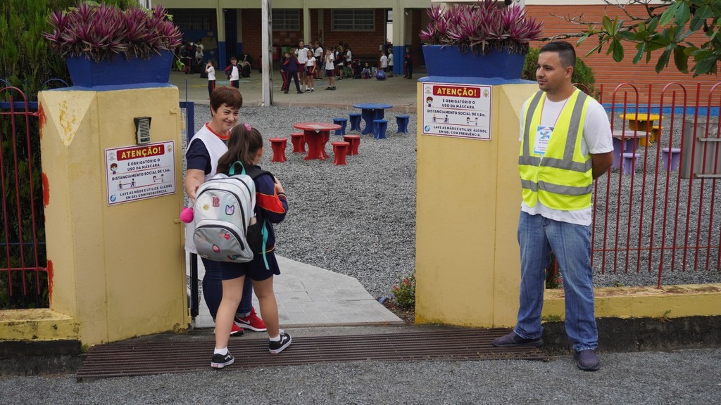 Unidades de ensino reforçam segurança