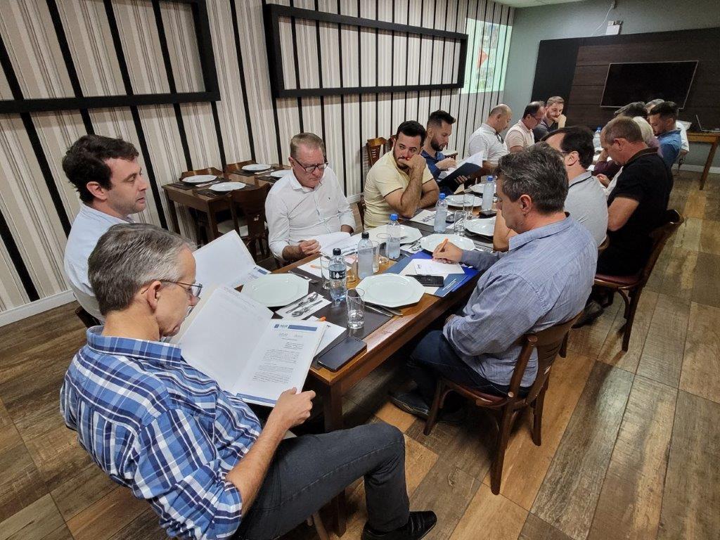 Municípios discutem medidas para reforçar segurança nas escolas