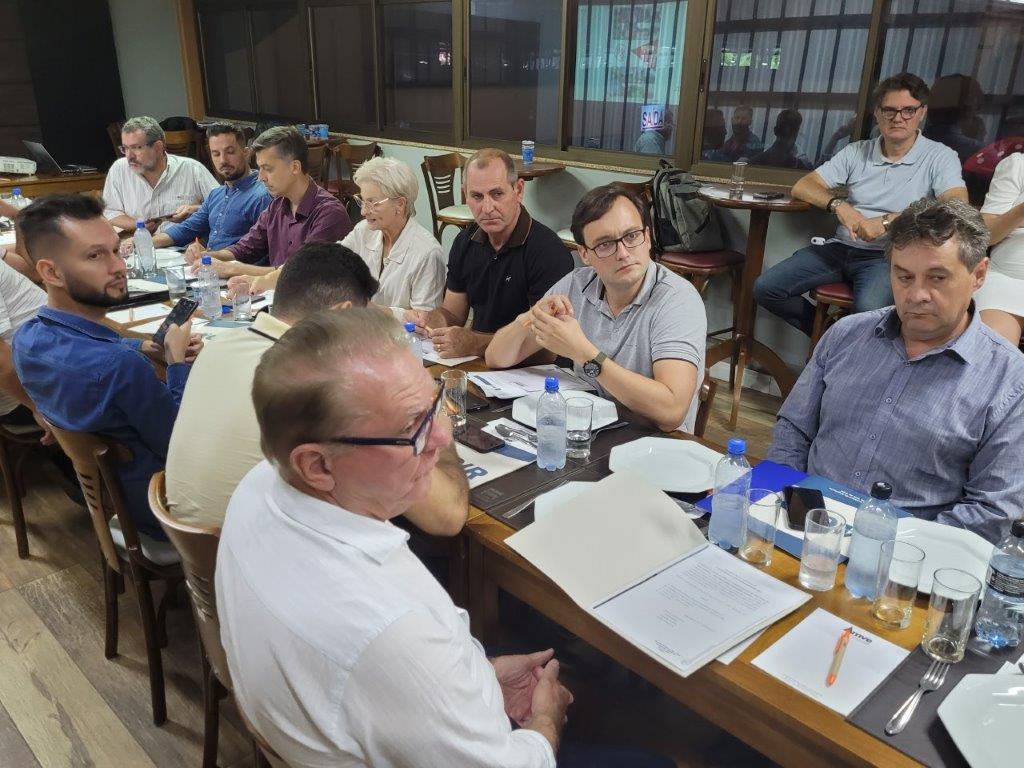 Municípios discutem medidas para reforçar segurança nas escolas