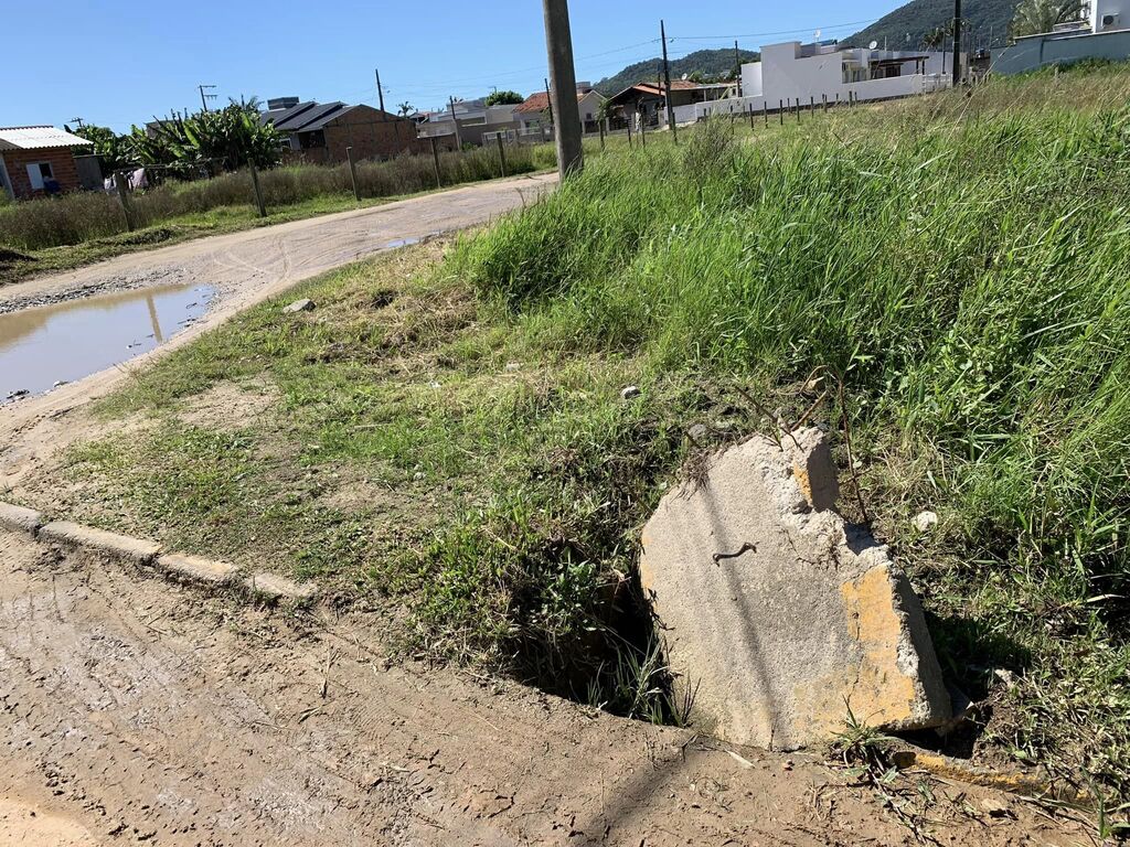 Descaso sem fim: Nova Brasília é um dos bairros mais esquecidos pela Prefeitura