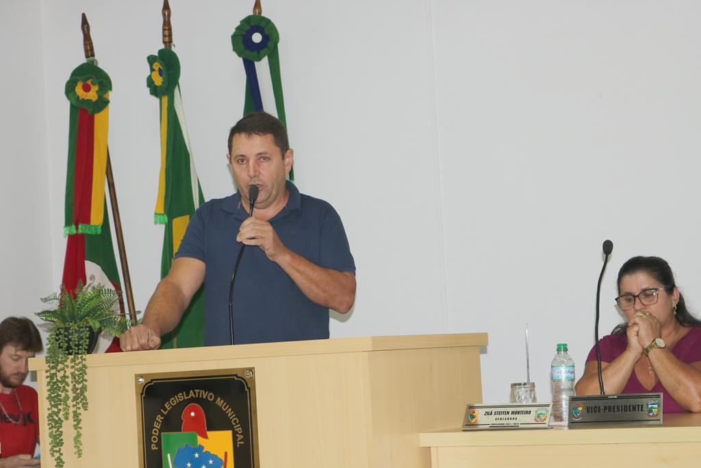 VEREADORES APRECIAM INDICAÇÕES E PROJETOS IMPORTANTES NA CÂMARA DE MORRINHOS DO SUL