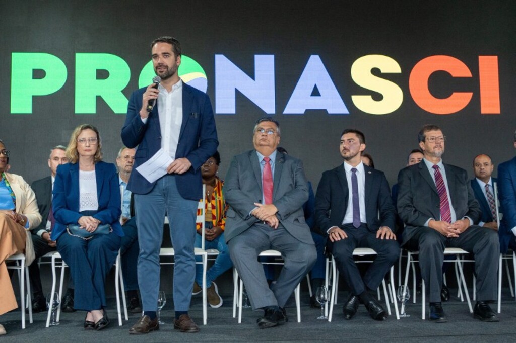 Maurício Tonetto/JC - Evento ocorreu ontem, em Porto Alegre, com a presença do governador Eduardo Leite e do ministro Flávio Dino.