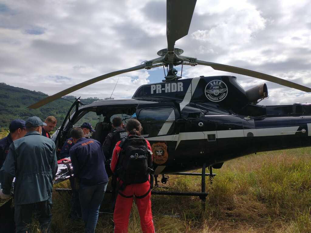 AERONAVE DA POLÍCIA CIVIL AUXILIA EM RESGATE DE QUEDA DE BALÃO