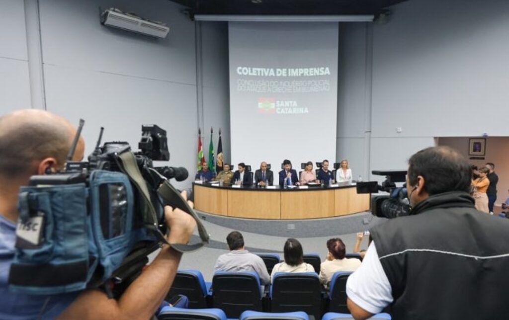O autor dos crimes foi indiciado por quatro homicídios e cinco tentativas de homicídios.